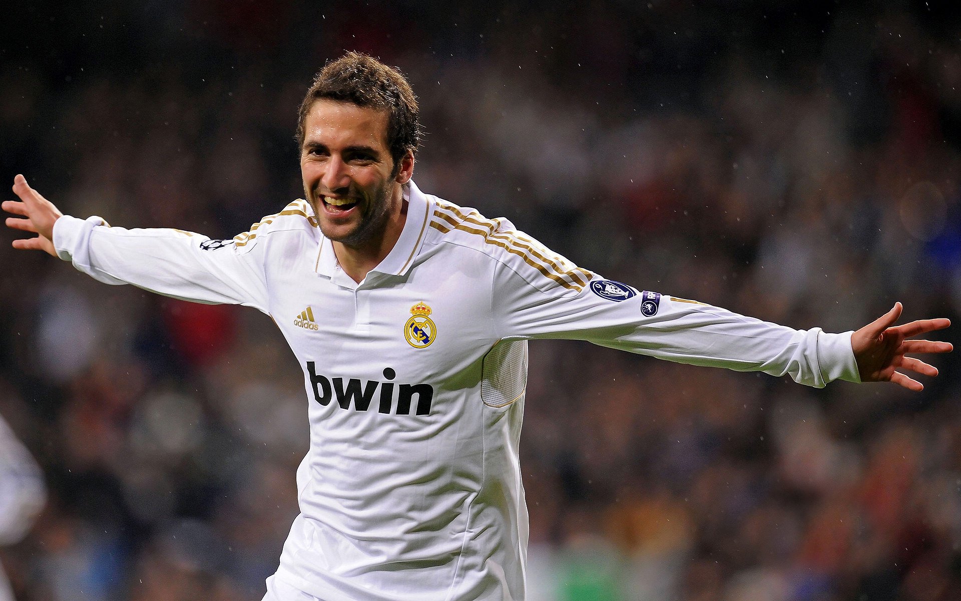 乐鱼棋牌官网-中国足球历史性时刻回顾，中国足球历程